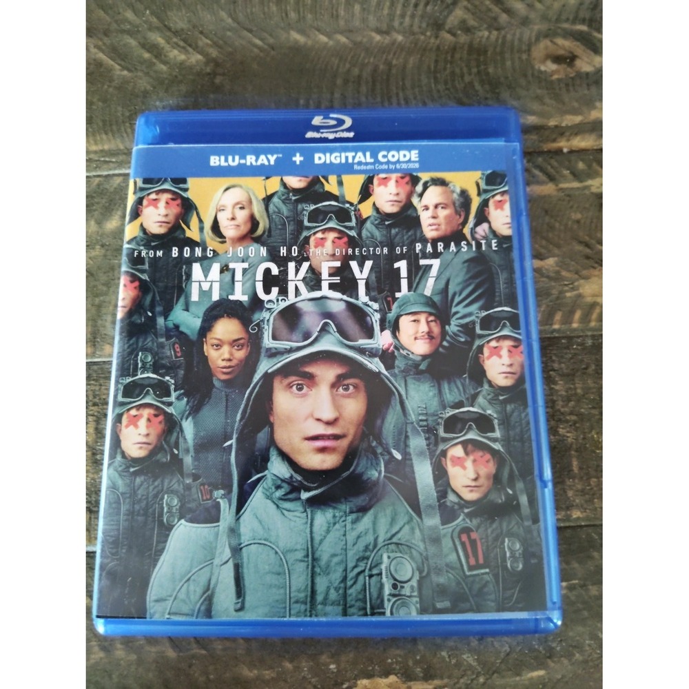 Mickey 17 Blu-ray Bong Joon Ho Robert Pattinson Sci-Fi Movie 2025 Warner Bros